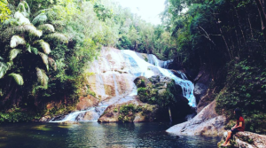 Air Terjun Tembalang Berau Kalimantan Timur